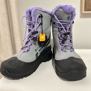 Columbia Bugaboot- Size 6Y